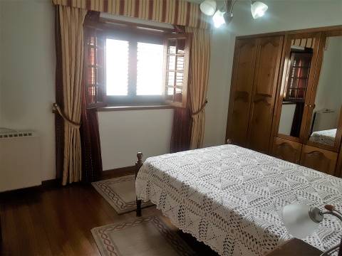 Moradia  Venda em Barcelos, Vila Boa e Vila Frescainha (São Martinho e São Pedro),Barcelos