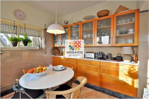 Moradia Isolada T6 Venda em Mafamude e Vilar do Paraíso,Vila Nova de Gaia