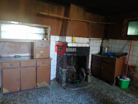 Moradia Isolada T2 Venda em Guarda,Guarda