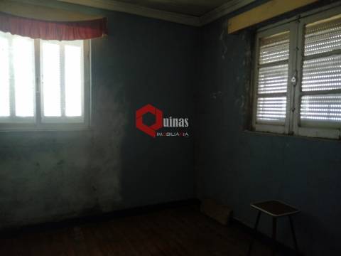 Moradia Isolada T2 Venda em Guarda,Guarda