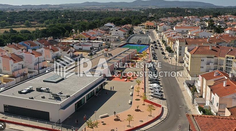 Terreno Urbano  Venda em Quinta do Conde,Sesimbra