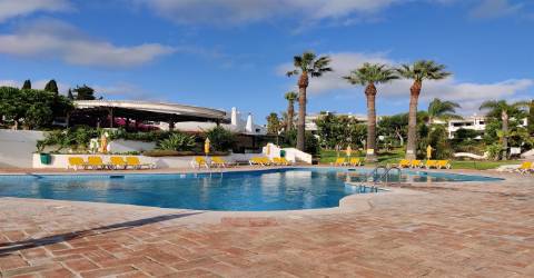 Apartamento T2 Arrendamento Para Férias em Alvor,Portimão