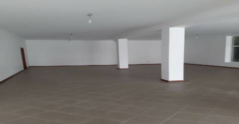 Loja  Venda em Santa Maria Maior,Chaves