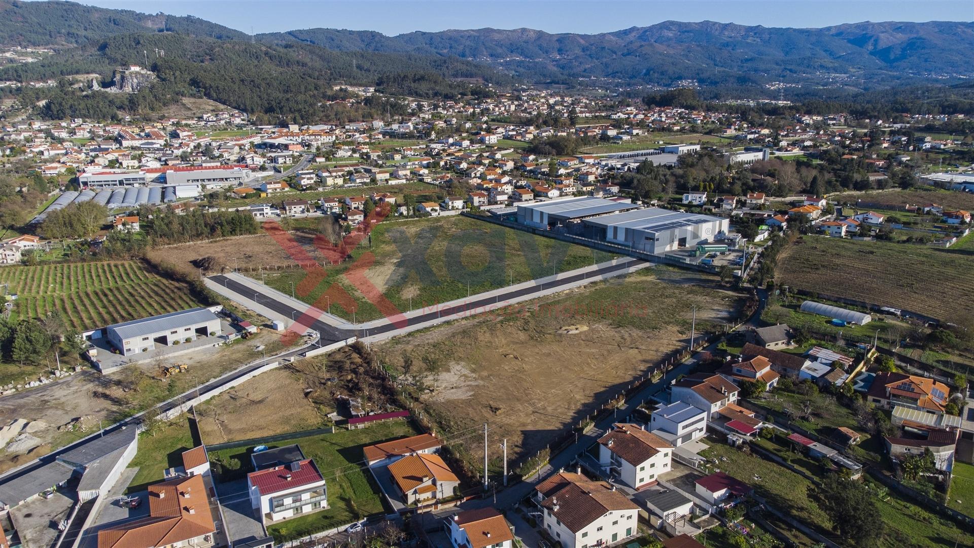 Pavilhão Industrial - Amares (Parque Industrial de Figueiredo)