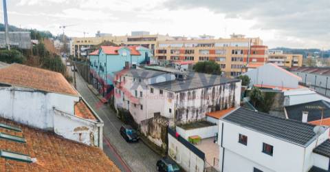 Prédio c/ 6 apartamentos independentes