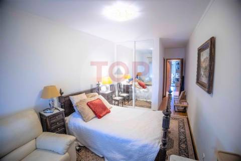 T3  com  garagem em box