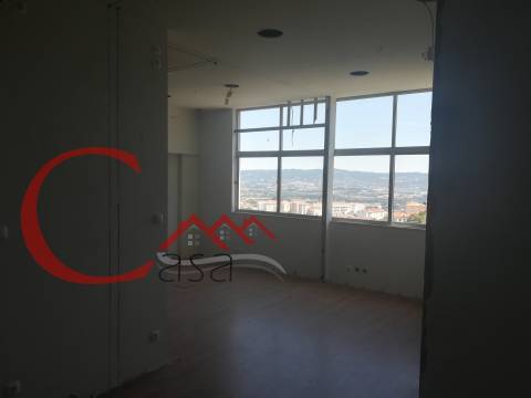 Loja  Venda em Covilhã e Canhoso,Covilhã