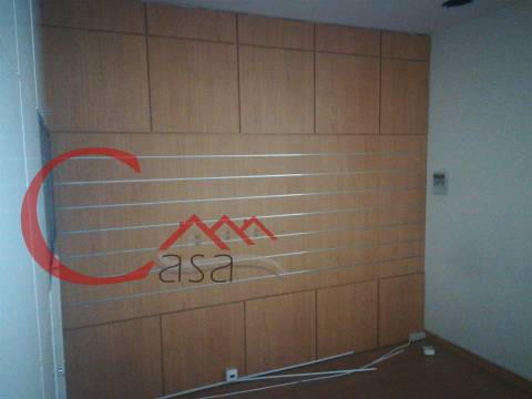 Loja  Venda em Covilhã e Canhoso,Covilhã