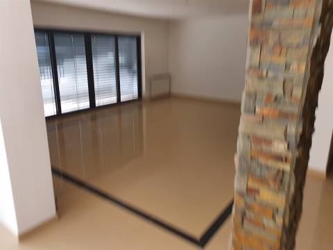 Moradia T5 Venda em Abrantes (São Vicente e São João) e Alferrarede,Abrantes