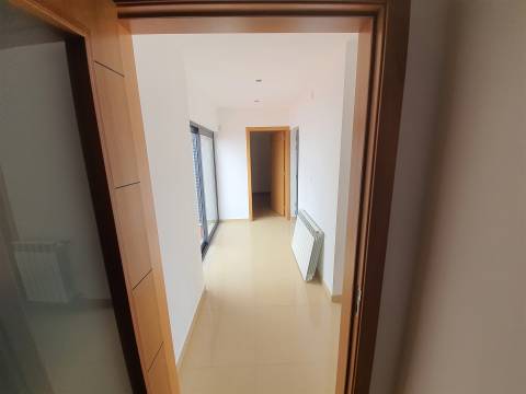 Moradia T5 Venda em Abrantes (São Vicente e São João) e Alferrarede,Abrantes