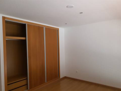 Moradia T5 Venda em Abrantes (São Vicente e São João) e Alferrarede,Abrantes