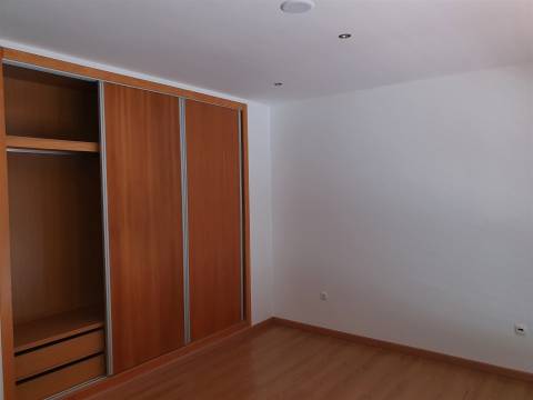 Moradia T5 Venda em Abrantes (São Vicente e São João) e Alferrarede,Abrantes