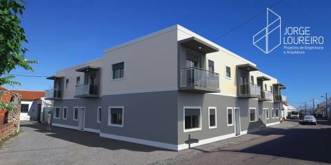 Moradia em Banda T3 Venda em Abrantes (São Vicente e São João) e Alferrarede,Abrantes