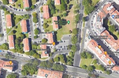 Loja em Massamá, Monte Abraão