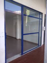 Loja em Massamá, Monte Abraão