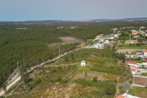 Terreno em Caldas da Rainha.