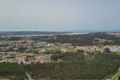 Terreno em Caldas da Rainha.