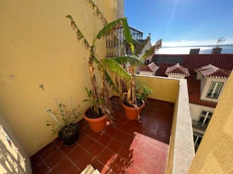 Apartamento  com excelente localização, no coração de Lisboa na Baixa Chiado.