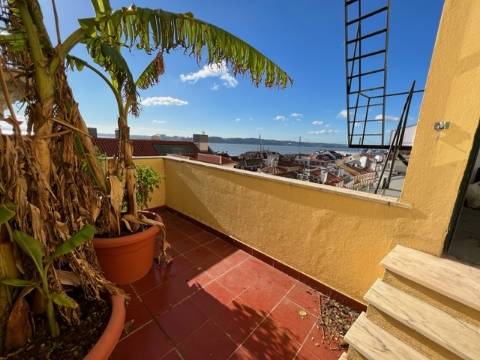 Apartamento  com excelente localização, no coração de Lisboa na Baixa Chiado.