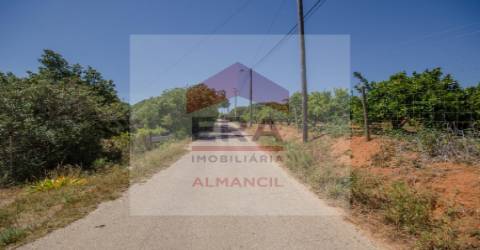 Moradia Rústica T1 Venda em Quarteira,Loulé