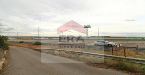 Terreno Para Construção  Venda em Santa Bárbara de Nexe,Faro