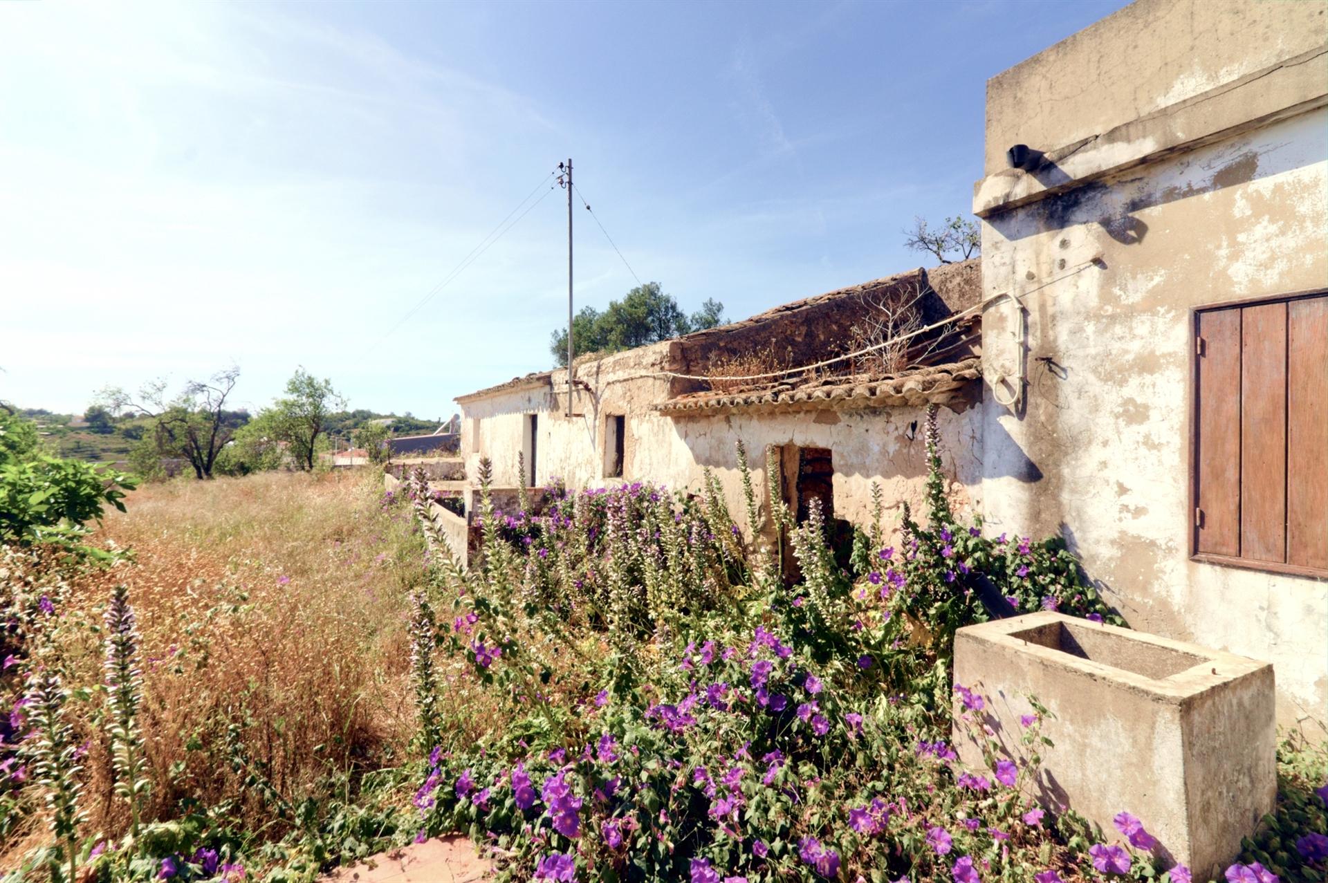 Moradia Devoluta  Venda em Boliqueime,Loulé