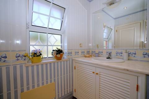 Moradia Isolada T7 DUPLEX Venda em Quarteira,Loulé