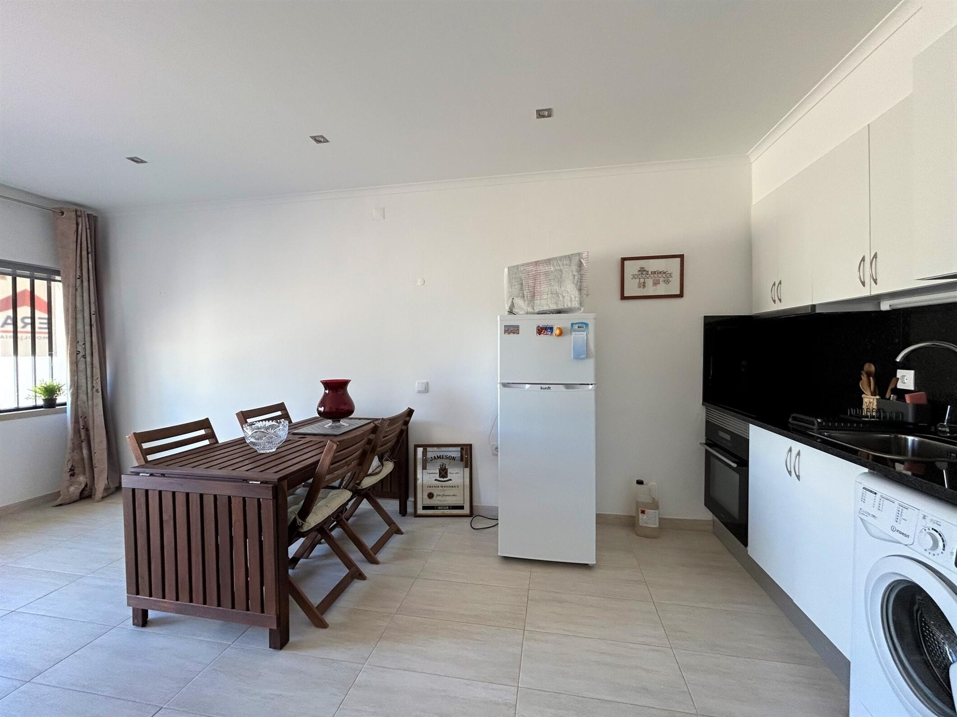 Apartamento T1 Venda em Albufeira e Olhos de Água,Albufeira