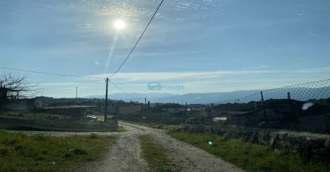 Terreno com excelente exposição solar