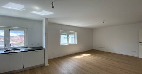 Apartamento T2 Venda em Vila Real (Nossa Senhora da Conceição, São Pedro e São Dinis),Vila Real