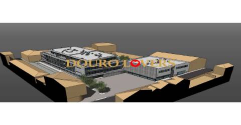 Terreno em Valadares, Vila Nova de Gaia