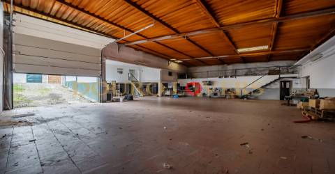 Armazéns T9 no Porto