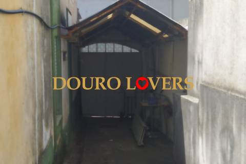 Moradia à venda em Arcozelo