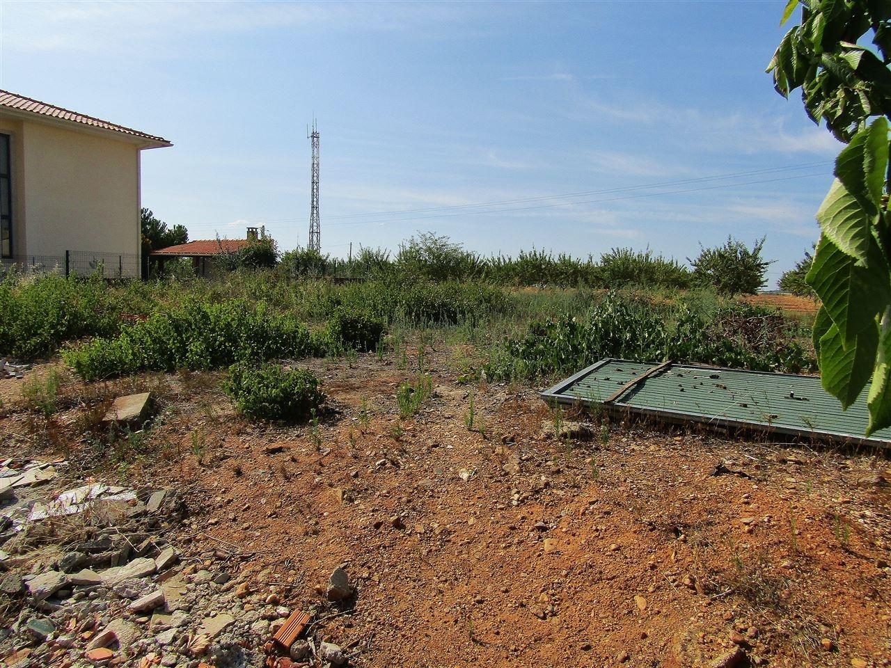 Terreno para construção, Sendim