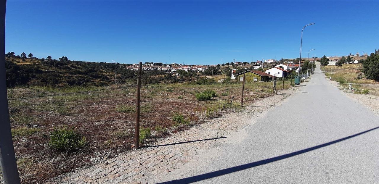 Lotes para construção, Bairro Verde, Miranda do Douro