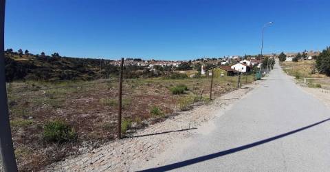 Lotes para construção, Bairro Verde, Miranda do Douro