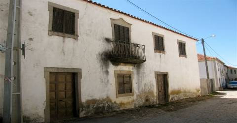 Moradia para restaurar, Prado Gatão, Palaçoulo