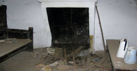 Moradia para restaurar, Prado Gatão, Palaçoulo