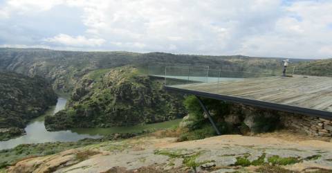 Espaço para restaurar, Picote, Miranda do Douro, Golden Visa