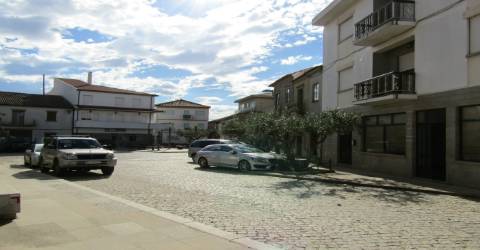 Loja Comercial, Sendim, Miranda do Douro