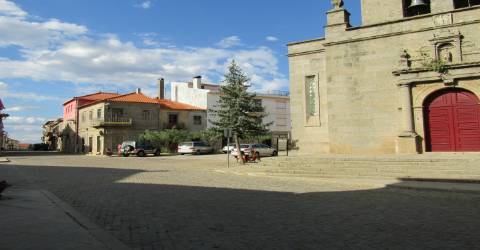 Loja Comercial, Sendim, Miranda do Douro