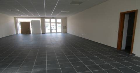 Loja comercial, Miranda do Douro