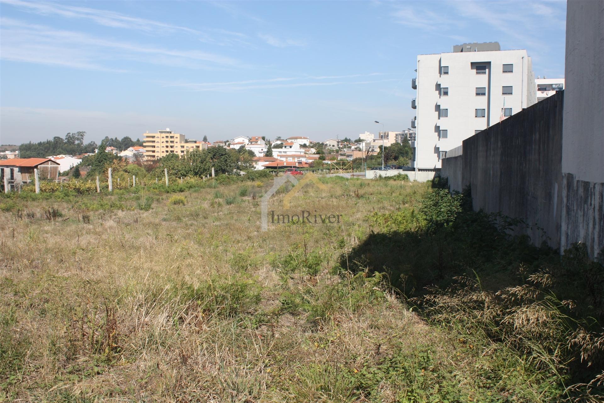 Terreno Para Construção  Venda em Baguim do Monte (Rio Tinto),Gondomar