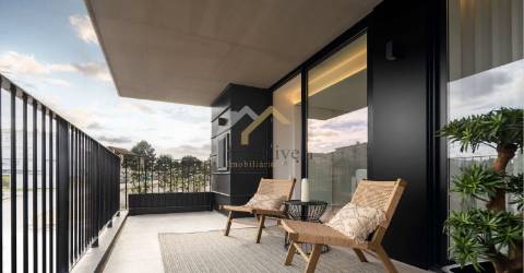 Apartamento T2 Venda em Ramalde,Porto