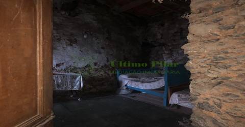 Moradia para Remodelar - São Pedro de Sarracenos
