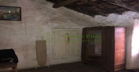 Moradia para Remodelar - São Pedro de Sarracenos