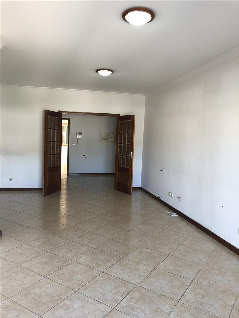 Apartamento T4 Venda em Macedo de Cavaleiros,Macedo de Cavaleiros