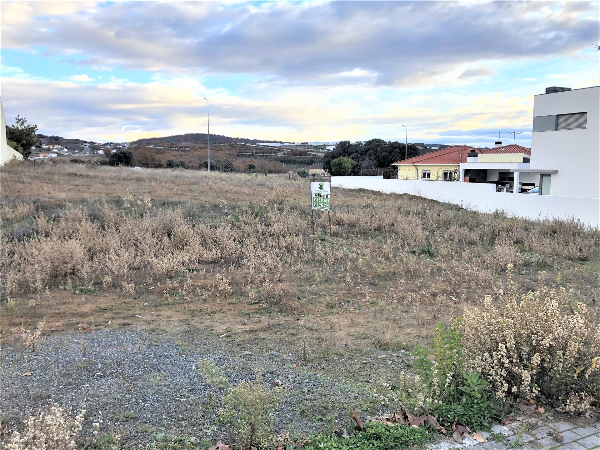 Terreno Urbano  Venda em Sé, Santa Maria e Meixedo,Bragança