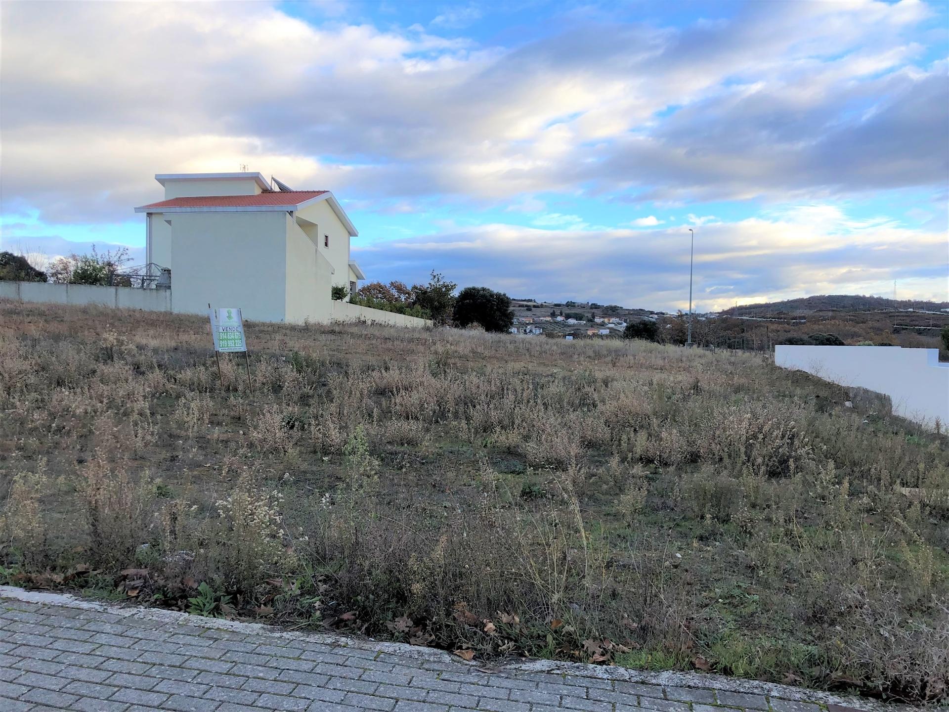 Terreno Urbano  Venda em Sé, Santa Maria e Meixedo,Bragança