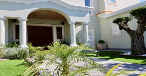 Moradia V4 , Sesmarias